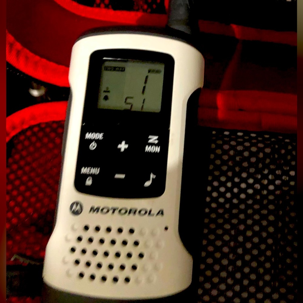 3 wireless walkie-talkie. Fairly used. Long range connection!